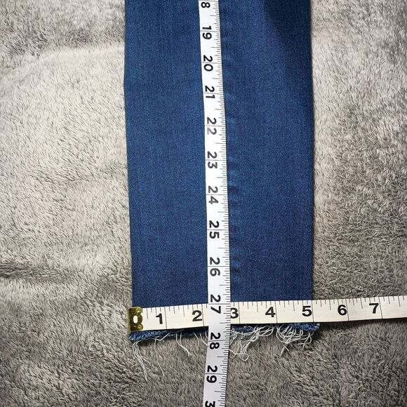 MOTHER The High Waisted Swooner Ankle Fray Jeans in Taxi Wash 27 - Picture 7 of 16